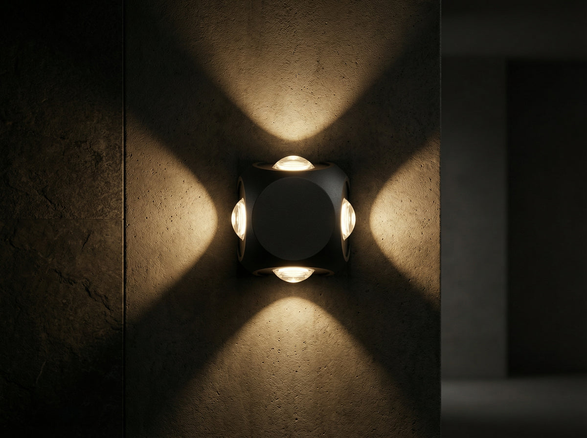 4-Way Outdoor Light