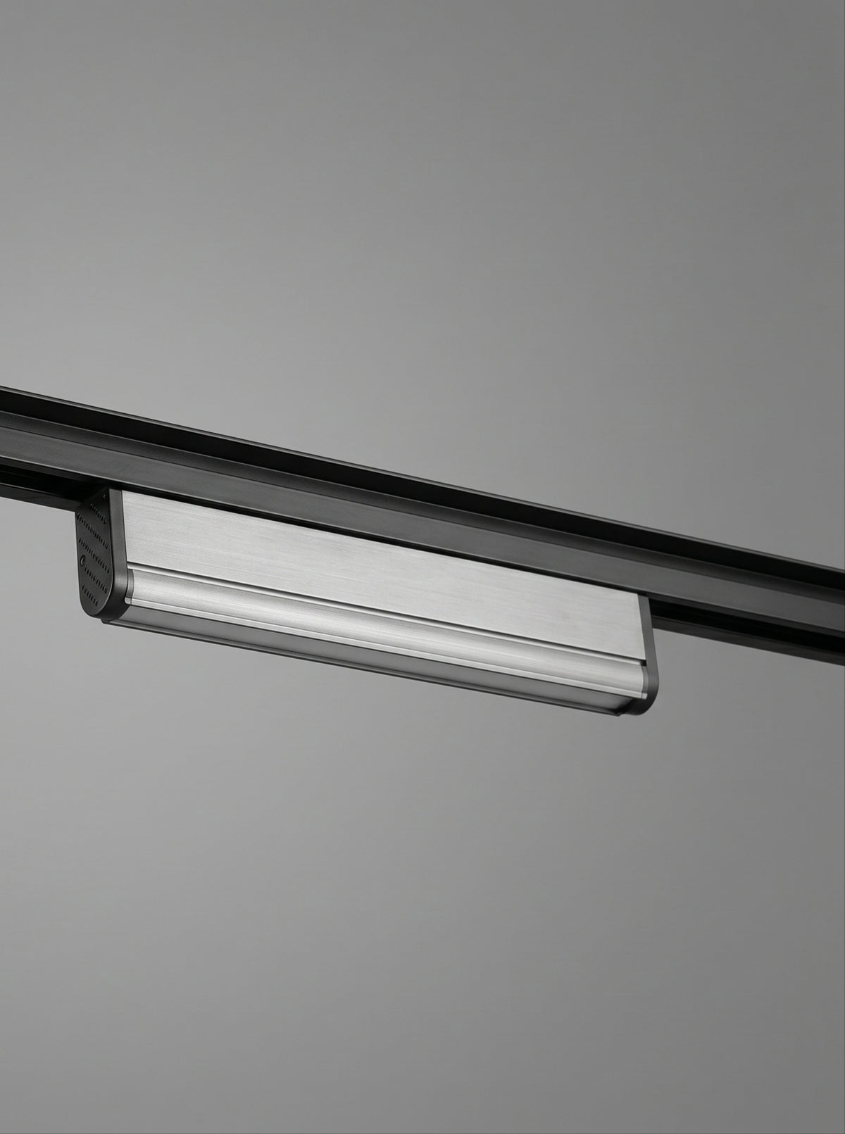 MT672 12W magnetic track light