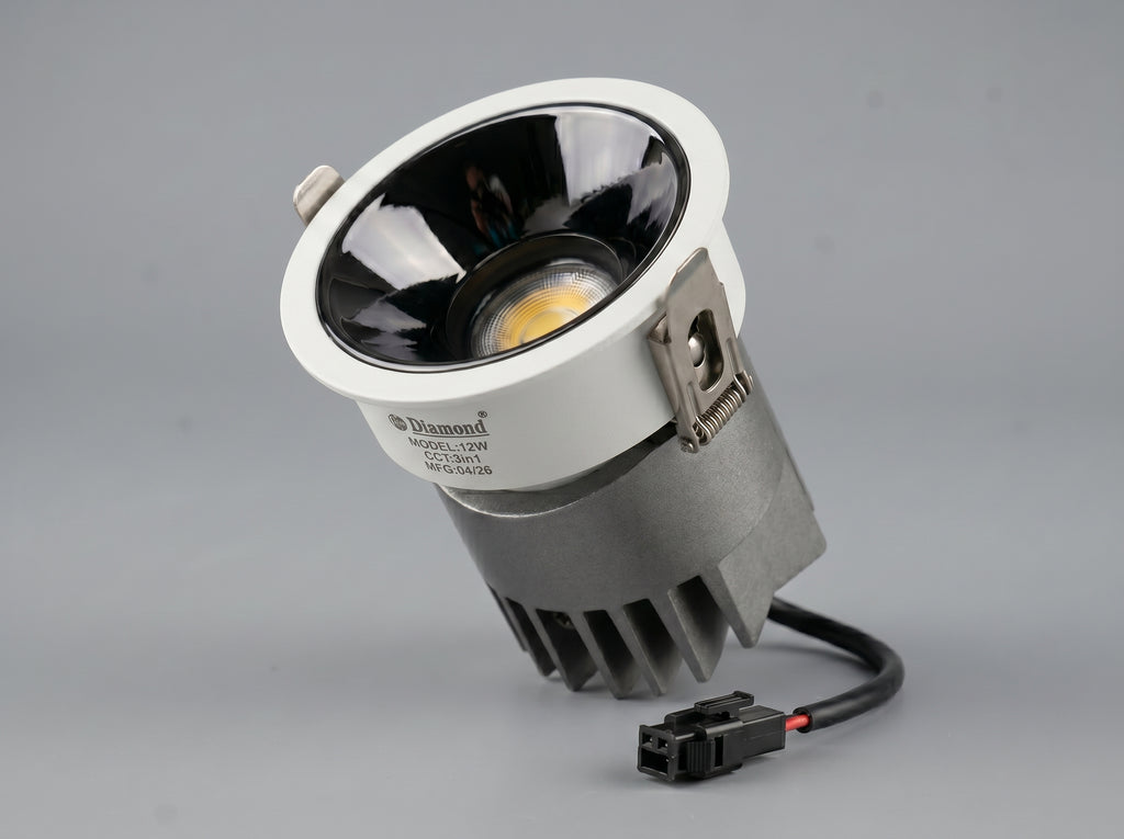 ROLEX 3-in-1 tiltable COB spot light in white